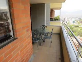 Balcones De Vergel - 2 Bedroom Apartment, 30 Day Stay Only! Medellin